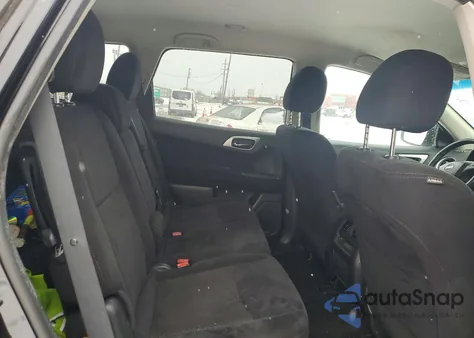 2016 Nissan Pathfinder z USA, uszkodzony, nr VIN 5N1AR2MM8GC664537